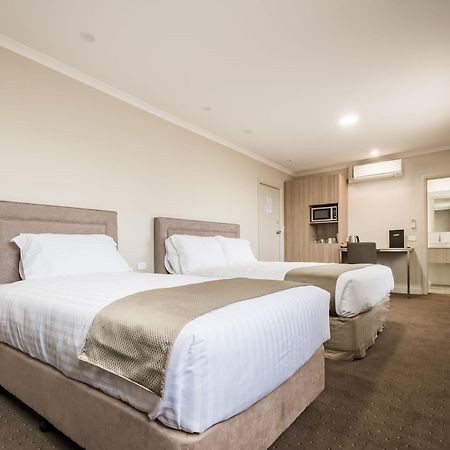 The Lighthouse Hotel Ulverstone Buitenkant foto