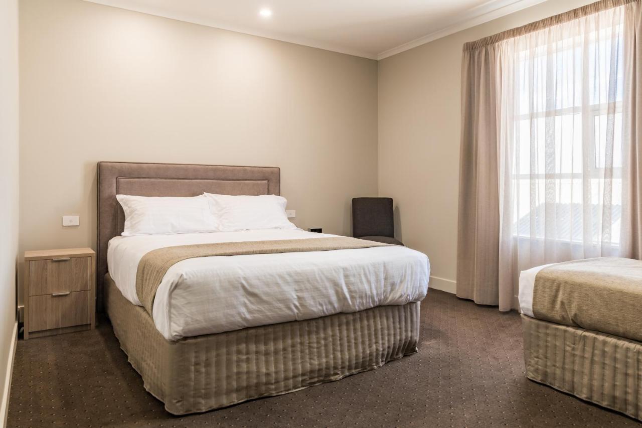 The Lighthouse Hotel Ulverstone Buitenkant foto